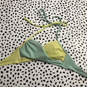 VS Pink swimsuit top